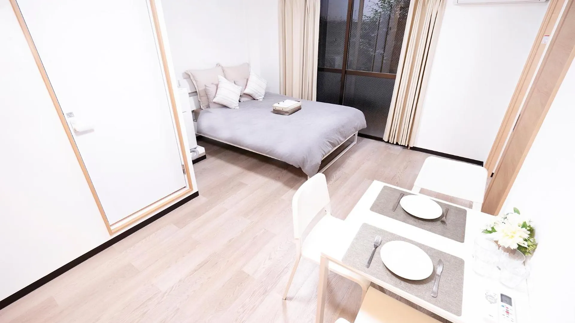 Cg Charming Guesthouse In The Heart Of Okubo 丶steps To Metro And Convenient Travel! Yoe4 Tokyo Apartment